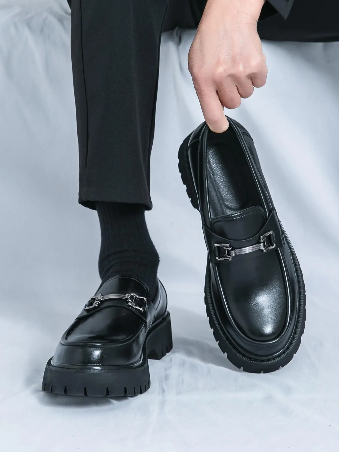 Men's Fashionable Plain Color Loafers, 2024 New Style Casual Comfortable Slip-on PU Leather Shoes for Daily Wear, Breathable Non-slip Shoes for Men, Round Toe Footwear, Affordable Loafers