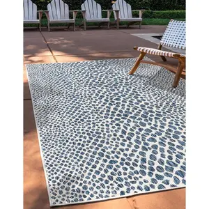 Blue Jill Zarin Outdoor Rug