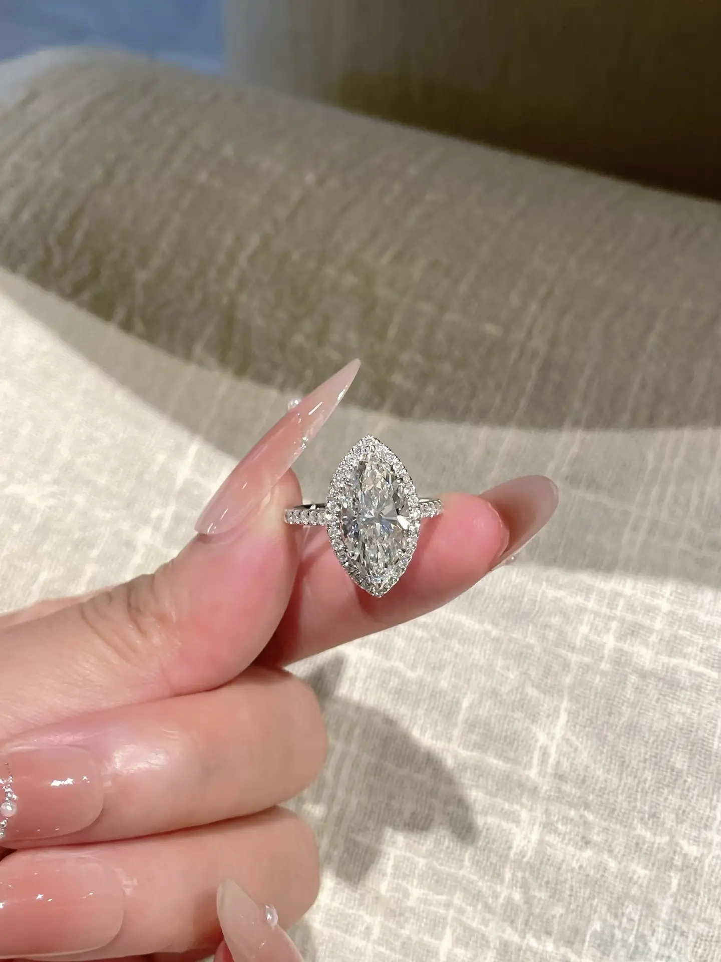 2-carat VVS1 moissanite horse eye ring, commemorative day gift for friends, jewelry ring