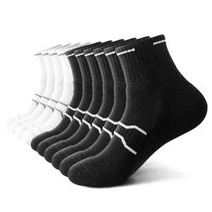 5 Pairs Men's Soprts Crew Socks with Terry Soles Offer Shock Absorption and Wear Resistance, White Daily Socks Suitable for All Seasons, sweat - Absorbing and Breathable Features, cotton and Polyester Blend Sports Menswear