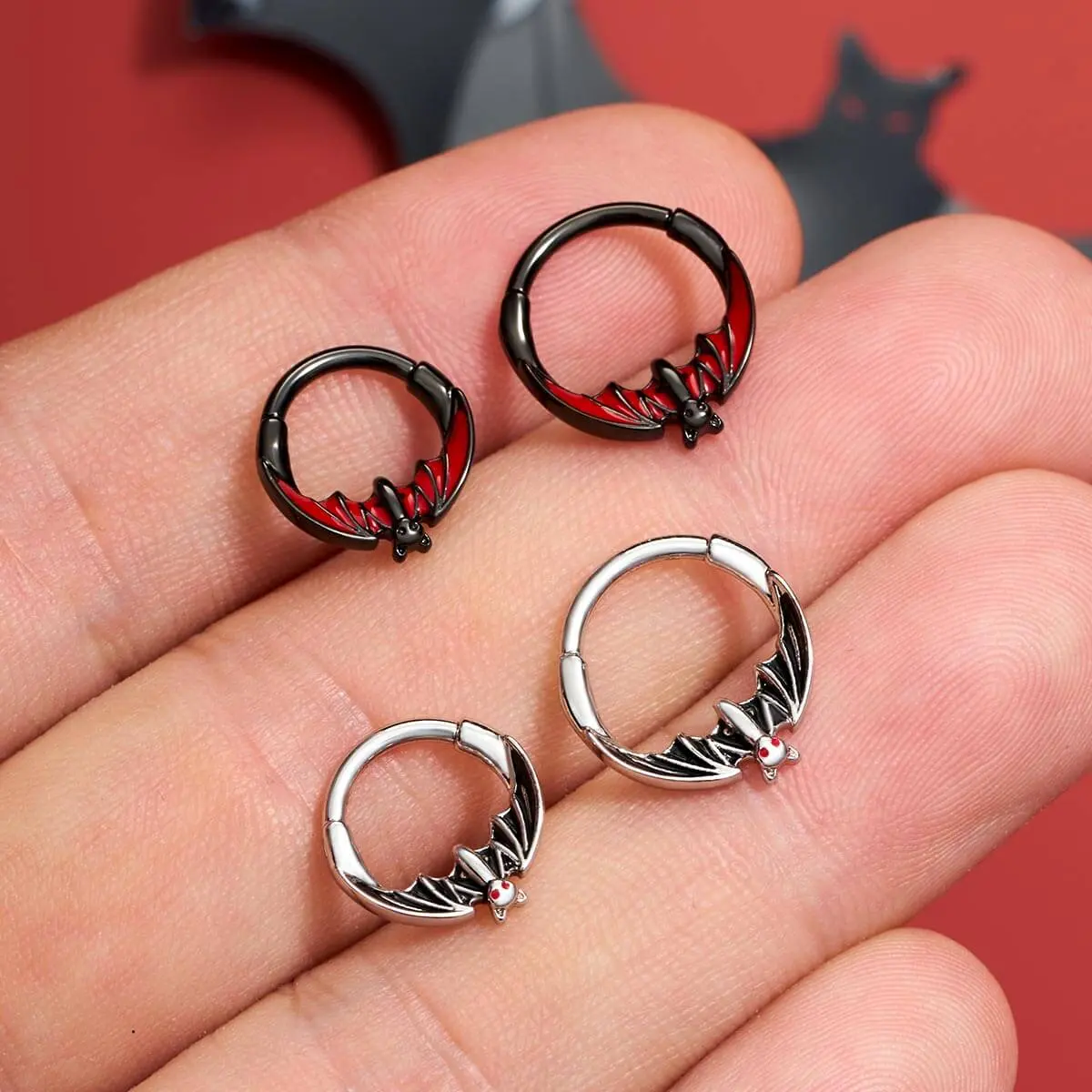 OUFER 16G Hanged Bat Septum Ring Gothic Jewelry 316L Stainless Steel Spooky Bat Charm for Edgy Fashion