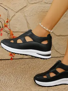 Summer New Wedge Heel Sandals Open Toe Hollow Out Breathable Women's Large Size Platform Thick Sole Velcro Shoes