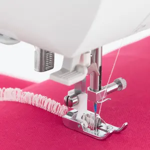 SINGER® Fringe Foot