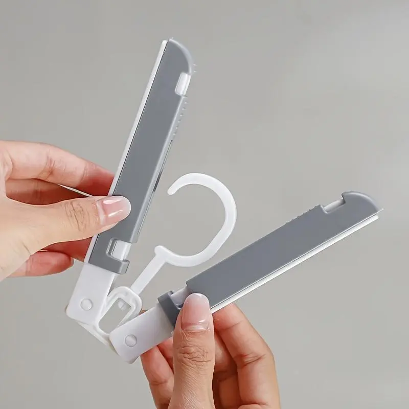 Plastic Foldable Telescoping Non-Slip Clothes Hanger, Compact Fold Organiser with Telescoping Size, Portable Space-Saving Multi-Layer Hanger for Travel & Home Use