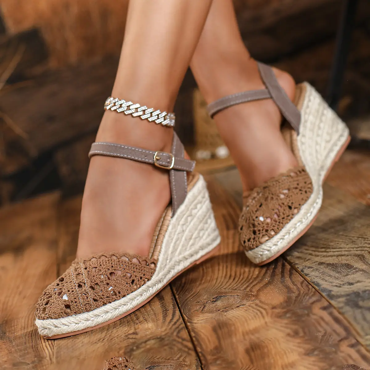 Women's Closed-Toe Crochet Lace Espadrille Wedge Sandals - Metal Buckle Ankle Straps, Ideal for Countryside Trips, Coastal Vacations, Casual Daily Wear