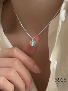 925 Sterling Silver Heart Shaped Moonstone Necklace, Adjustable Pendant Necklace for Women, Trendy All-match & Exquisite Jewelry for Birthday Valentine Gifts for Gf