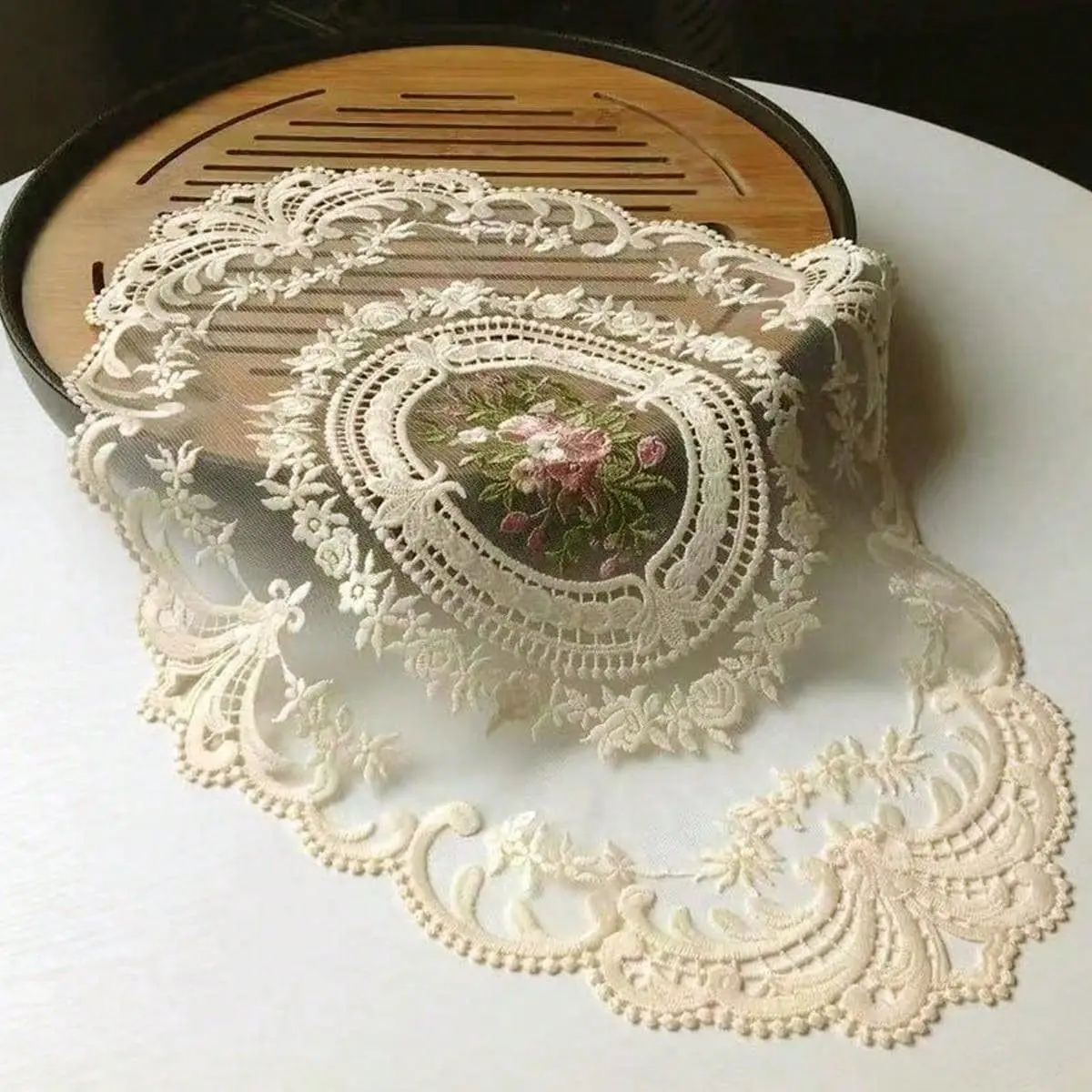 Oval Lace Doily, Exquisite Floral Lace Table Mat, Table Decoration for Home Kitchen Dining Room, Decor Accessories