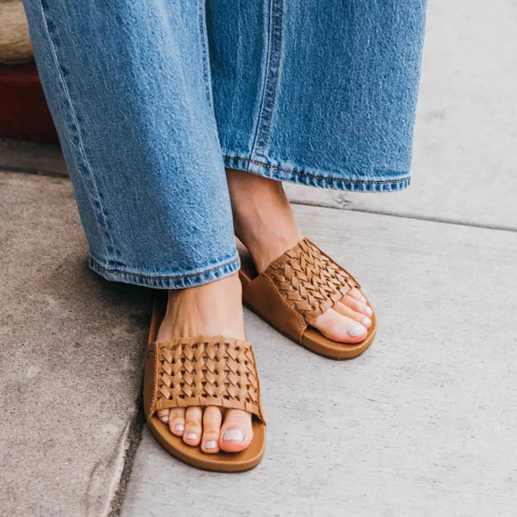 Olukai - Kāmola Women’s Woven Slide Sandals - Tan (Add-On)