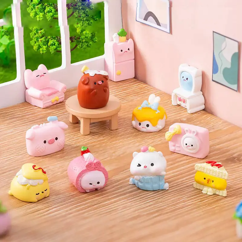 17PCS Cute Furnichure Miniature Figurines Animal Toys Set Small Tiny Piggy Figurine Cake Toppers Garden Landscape Decor for Home Cute Desk Accessories Car Dashboard Accessories