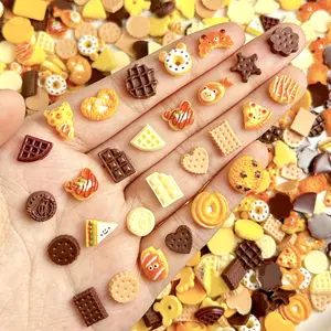 Mini Dessert Cookie Cake Decoration Toys House Resin Mini Craft Fairy Garden Toy House Mini Landscape Decor Figurines, Kids Art Supplies Back-To-School