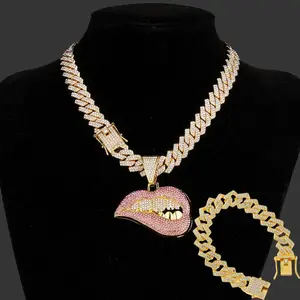Hip-hop Trendy Pink Lips Pendant Necklace with 8-inch Cuban Bracelet Set, Couple Necklace, Party Festival Travel Decoration, Birthday Gift Rhinestone Bombshell Versatile Glamour Set Zinc Alloy