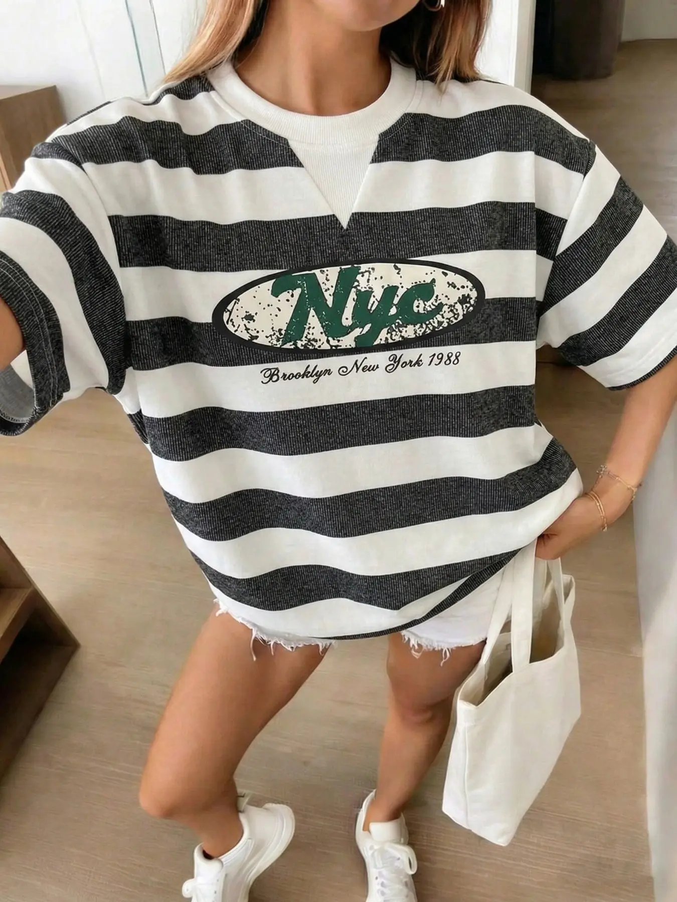 rendy Striped Baggy Oversized Tee | Vintage  1988 Retro Graphic Print T-shirt | Y2K Casual Streetwear Top for Women, Loose Fit Summer Shirt, Aesthetic Striped Top, Vibe, Casual Trendy Tee