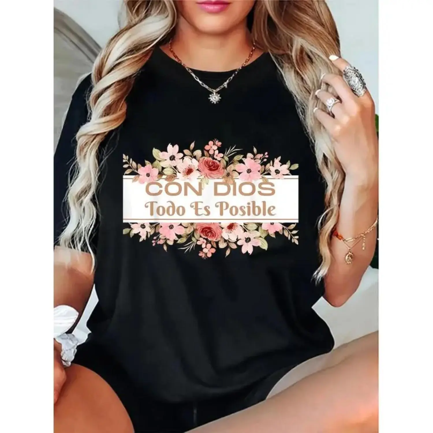 Women's Christian Graphic T-Shirt, "Con Dios Todo Es Posible"  Short Sleeve Top, Casual Streetwear for Summer 088