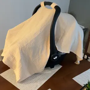 Breathable Muslin Car Seat Cover for Infants, Lightweight Baby Carrier Cover for Girls and Boys, Perfect for Warm Weather, Unisex Design