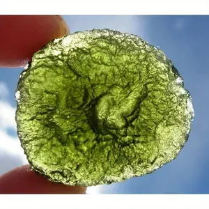 Natural Green Czech Moldavite Meteorite Necklace Pendant Chakra Healing 1PCS