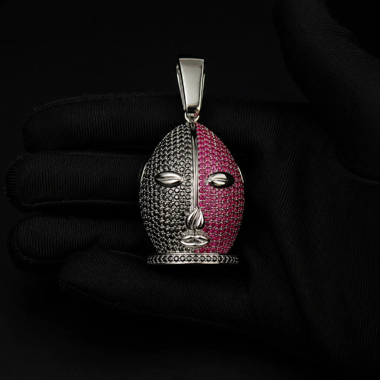 Elegua VVS Pendant