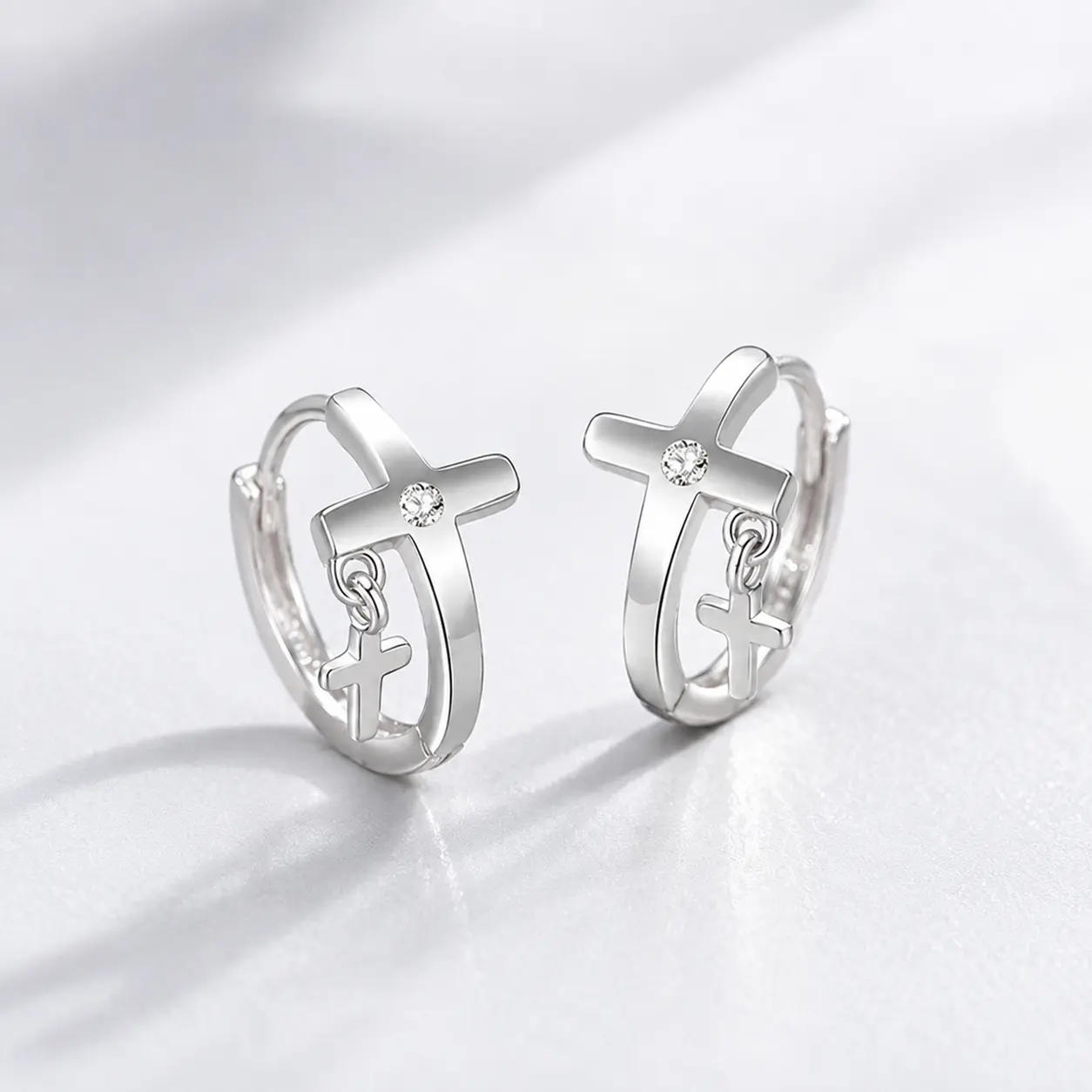 Men's Double Cross Faith Earrings, Personalized and Creative Silver Plated Cross Earrings, Suitable for Anniversary and Friendship Gifts, Suitable for Both Men and Women