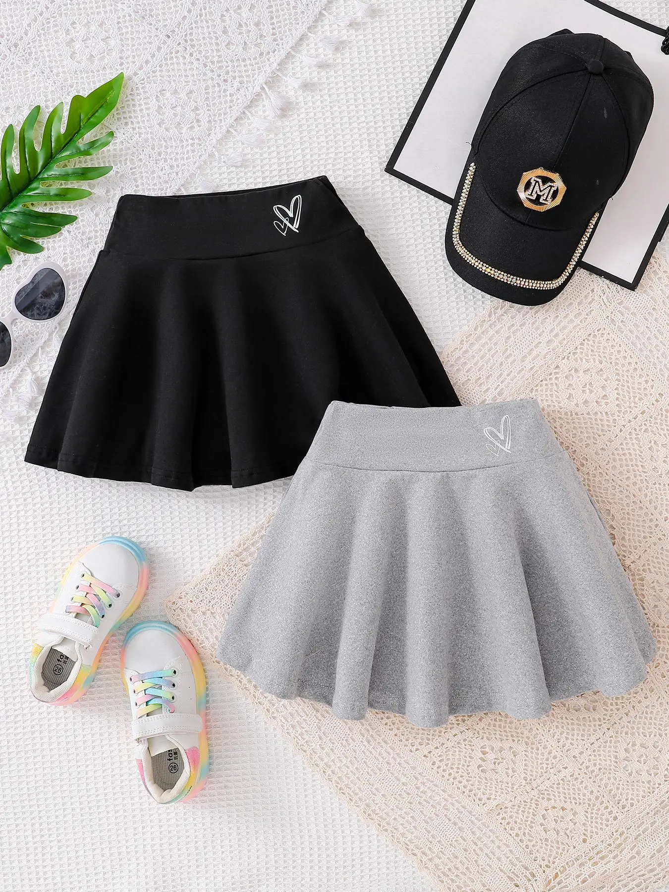 Girl's Heart Print High Waist Skirt, Casual Fashion Short Skirt for Daily Outdoor Wear, Kids Clothing for Summer