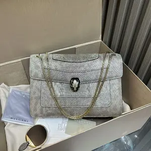 Pre-owned Bvlgari Leather Shoulder Bags 7.8'' R13969 Shoulder Bag C6849472081 1101 T1 Chloe