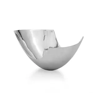 HomeRoots 480005 12 in. Mod Aluminum Scoop Centerpiece Bowl, Silver