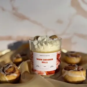 Cinnamon Roll Candle