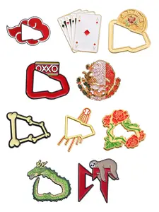 Mexican Culture Enamel Badge, Flower Brooch Pin, Perfect Accessory for Mexican Culture Lovers, Functional Pin Collector, Party Gear Enthusiasts