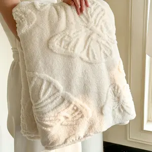 Throw Blankets with Butterfly,Soft Warm Blankets for Lover Mom Father Friends Gifts Pets,Lightweight Fuzzy Blanket for Couch Sofa Bed,Ultra Soft Twin Size Throw Blanket for All Season, Cozy Plush Butterfly Blankets for Bed Couch Sofa Office Camping