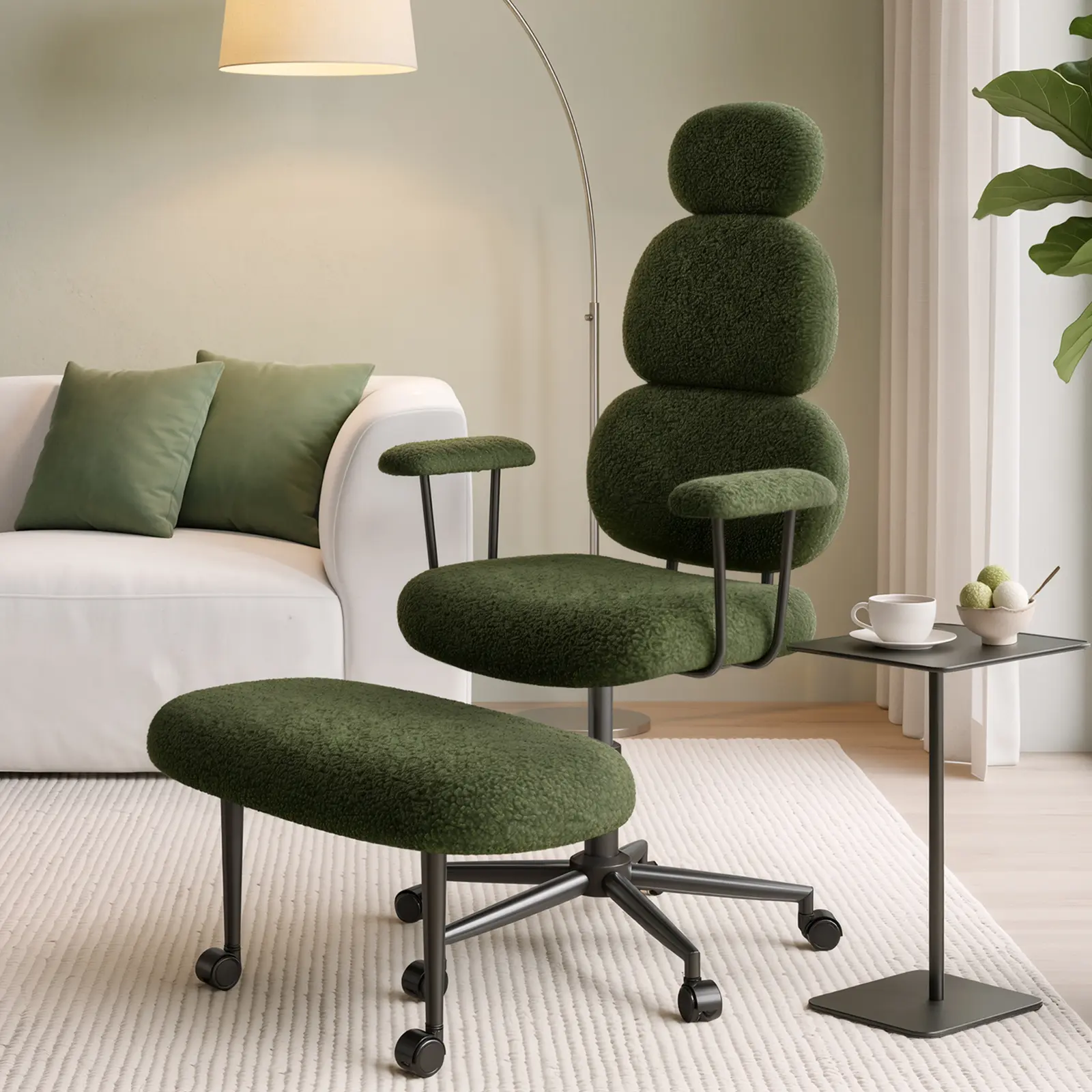 GREEN