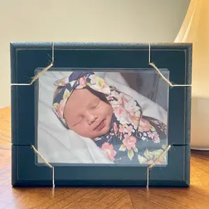 ELIZABETH ANN’S handmade 5x7 Rustic Twine Frame Wedding Wall Cream
