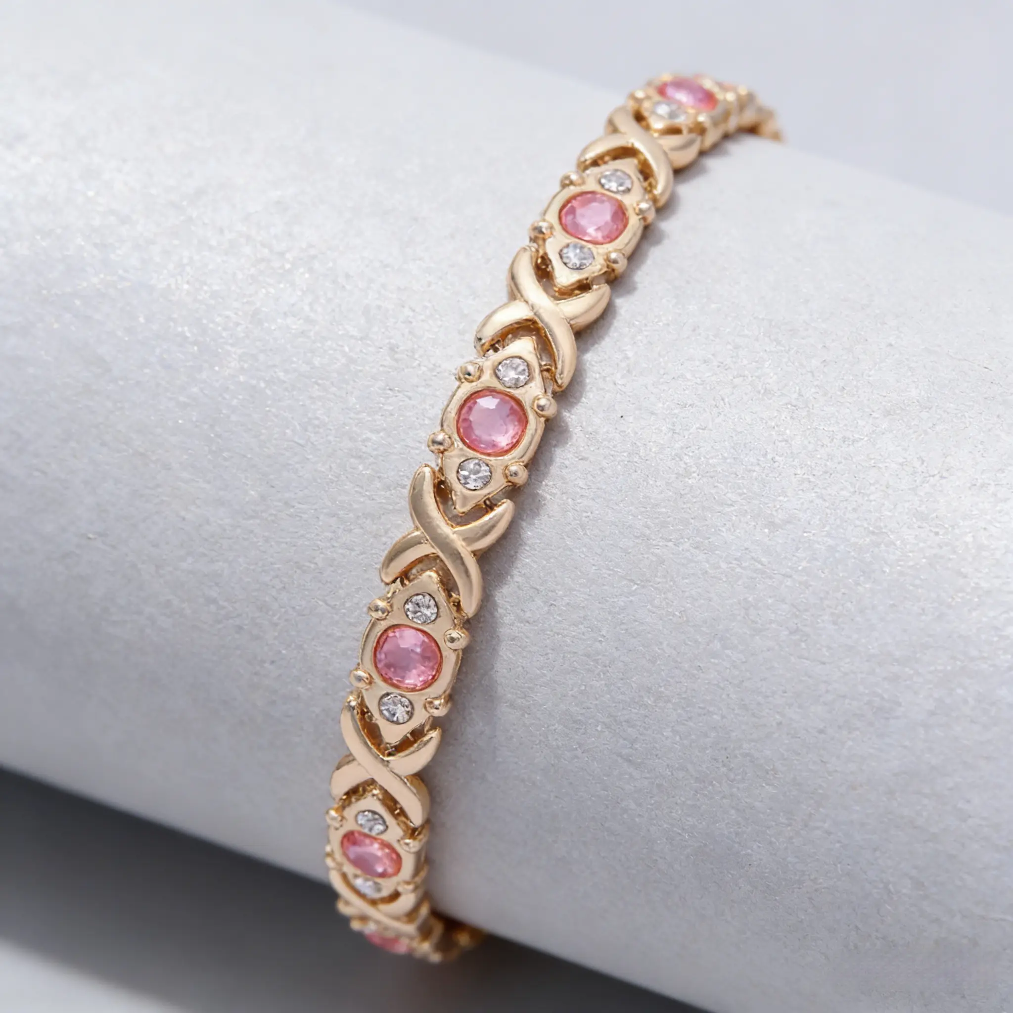 Female Adjustable Fit Magnet Bracelet - Eco-Friendly Alloy, Diamond-Accent, Energy Magnet Sustainable Kitchen Specialty Accessory for Everyday Wear Style