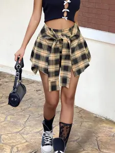 Apperloth Studio Women's Irregular Plaid A-line Mini Skirt - Elegant Design with Unique Plaid Pattern & A-line Silhouette for Casual Wear