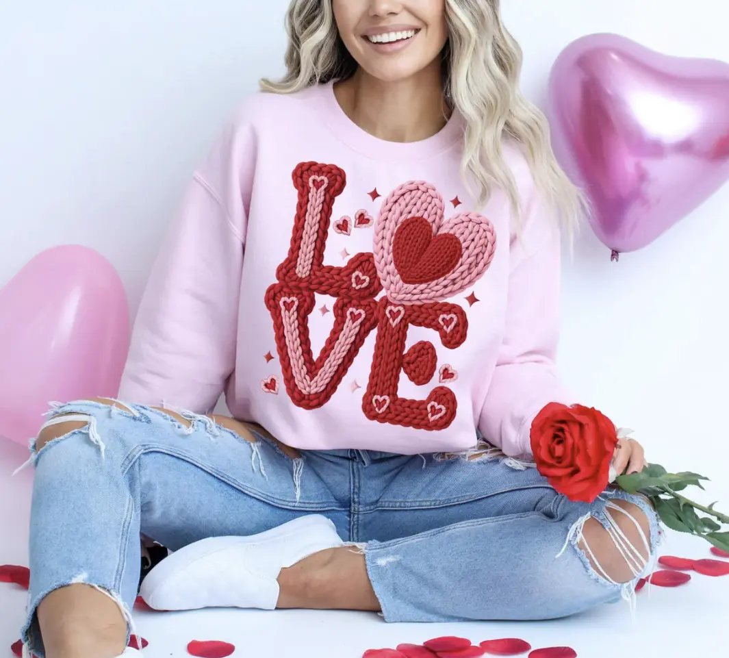Faux Yarn Love Shirt/Crewneck ~Glitter~ Faux Yarn Love Shirt/Crewneck ~Glitter~