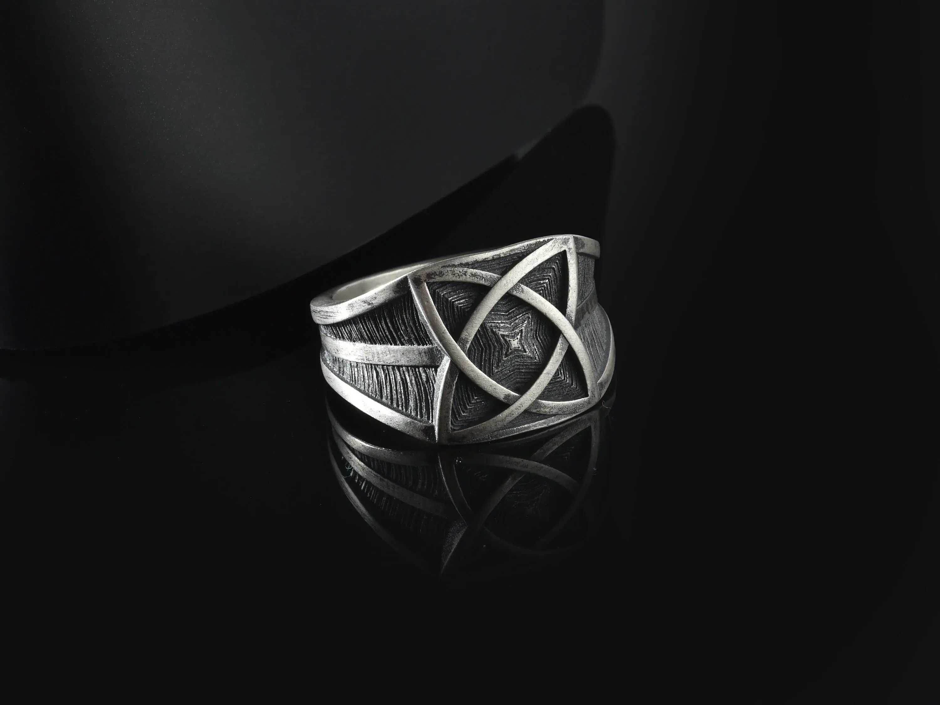 Silver Pentagram Ring, Pentacle Signet Men Ring, Five Point Star Ring, Spiritual Protection Ring, Pagan Ring, Gift For Him, Gift For Her
