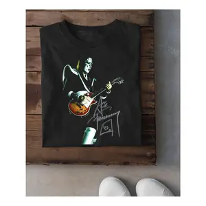 1pc Ace Frehley Kiss Signature Guitar Print T-Shirt, 100% Cotton Crew Neck Casual Tee, All-Season Knit Fabric with Slight Stretch, Regular Fit for Adults - Black