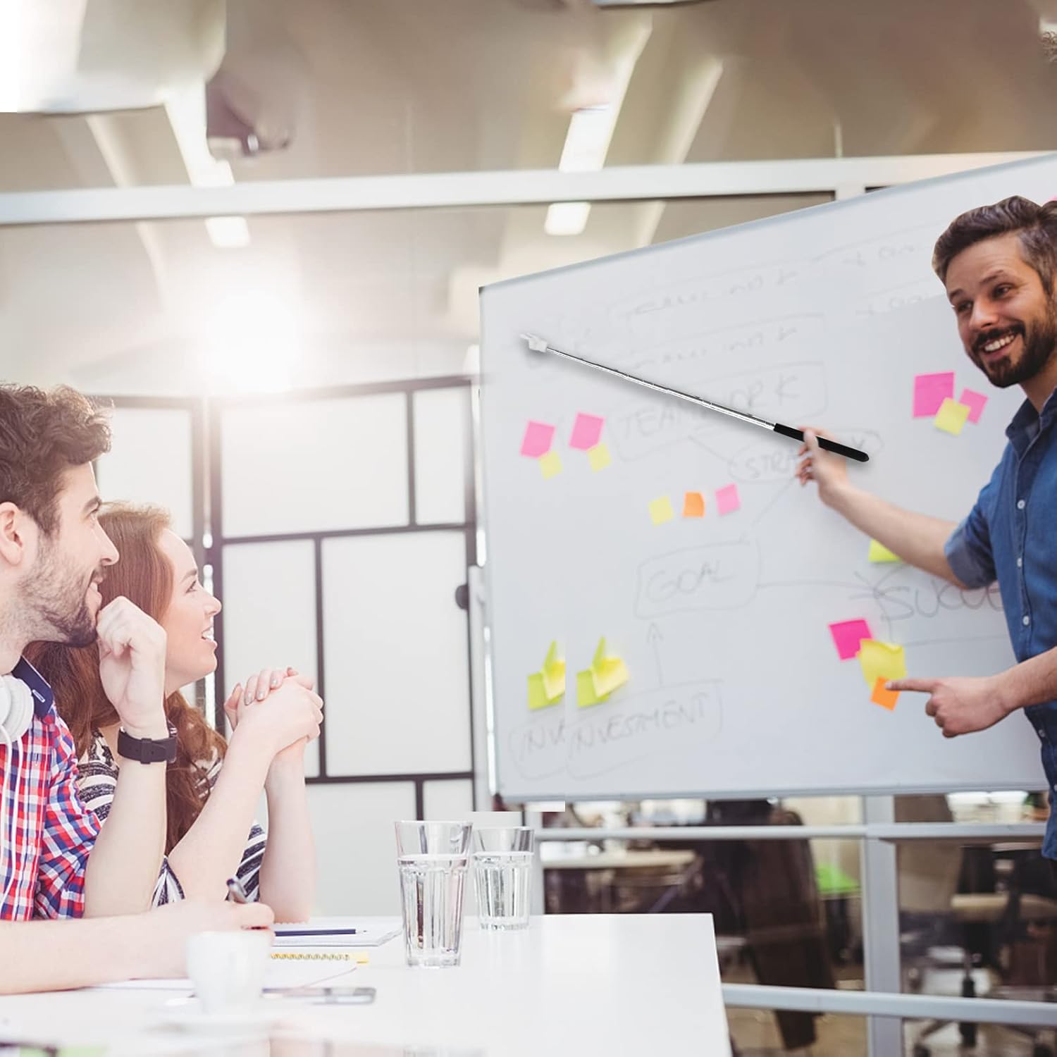 MUNBYN 2Pcs Telescopic Teachers Pointer - Extendable Hand Pointer Stick, Mini Retractable Classroom Pointer for Elementary & Kindergarten Teachers. Ideal for Classroom Supplies and Office Gadgets