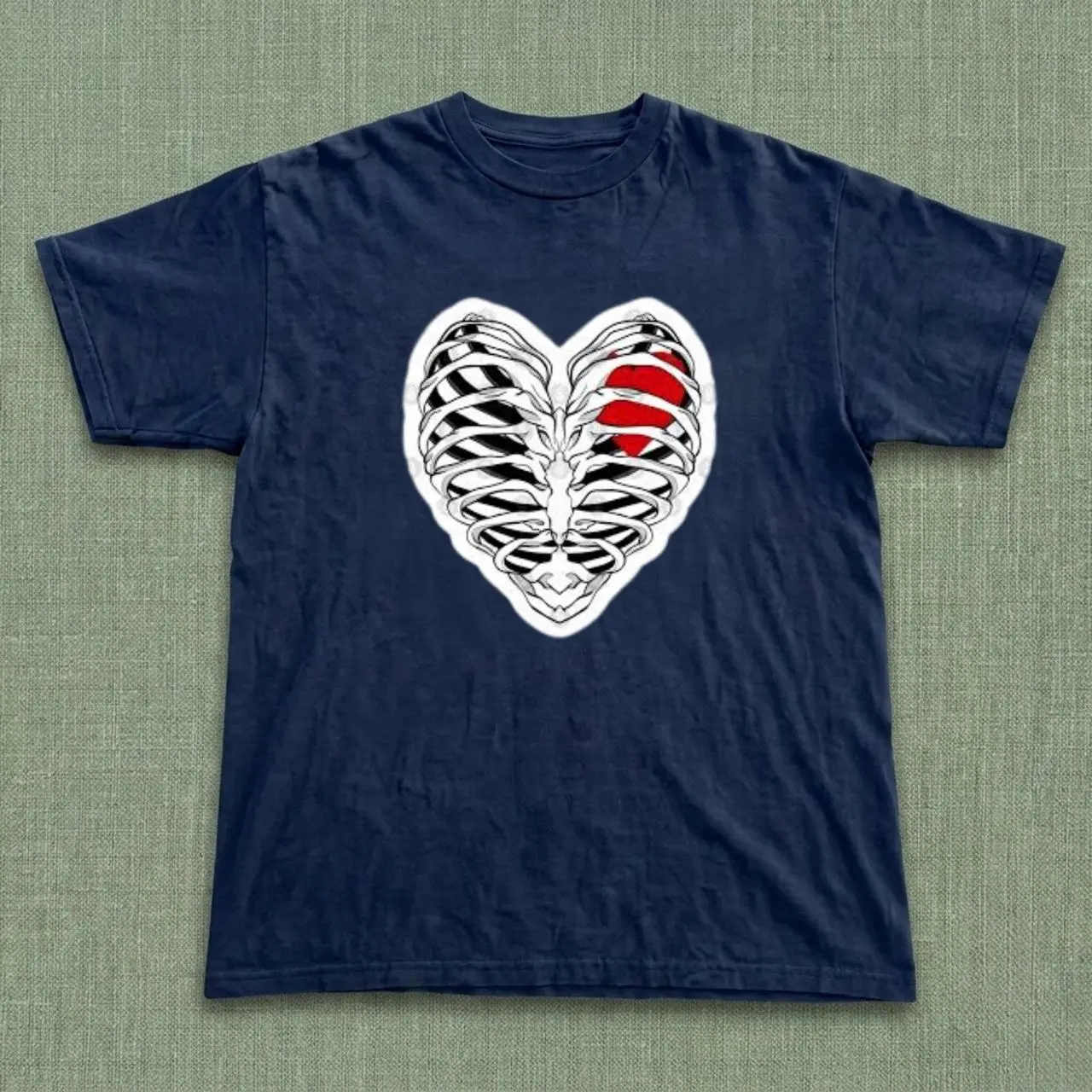 Heart-Shaped Ribcage Design Featuring Red And Black Stripes T-Shirt – Y2K Vintage Cartoon Aesthetic Top