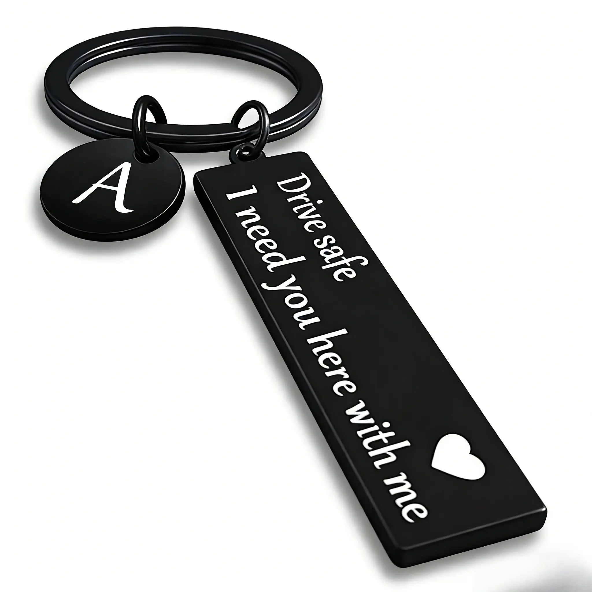 Keychain with "Drive Safe" Message Love Heart Pattern Keychain, Romantic Driving Reminder Gift for Boyfriend, Fashion Key Accessory for Couples ﻿