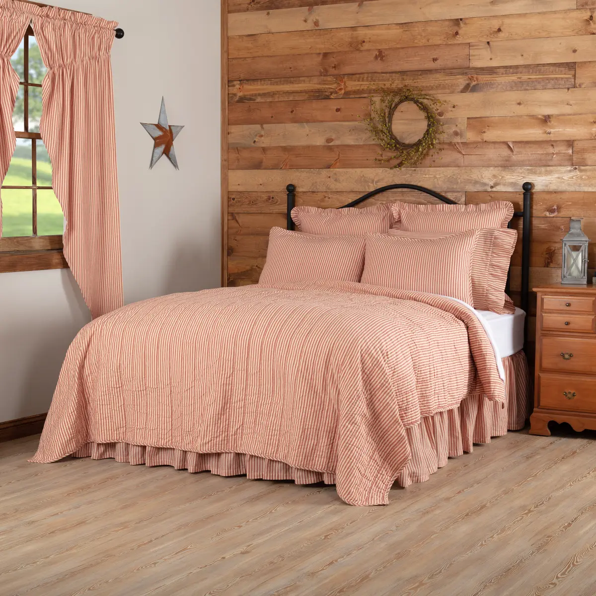 Farmstead Quilt Coverlet, Red and Tan Ticking Stripe Durable 100% Cotton Bed Quilt Cover, Decorative Striped Duvet Cover