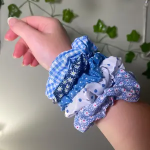 5 Baby Blue Scrunchie Hair Set - Cute, That Girl, Hair Accessories, Bow, Hair Tie, Ponytail, Aesthetic