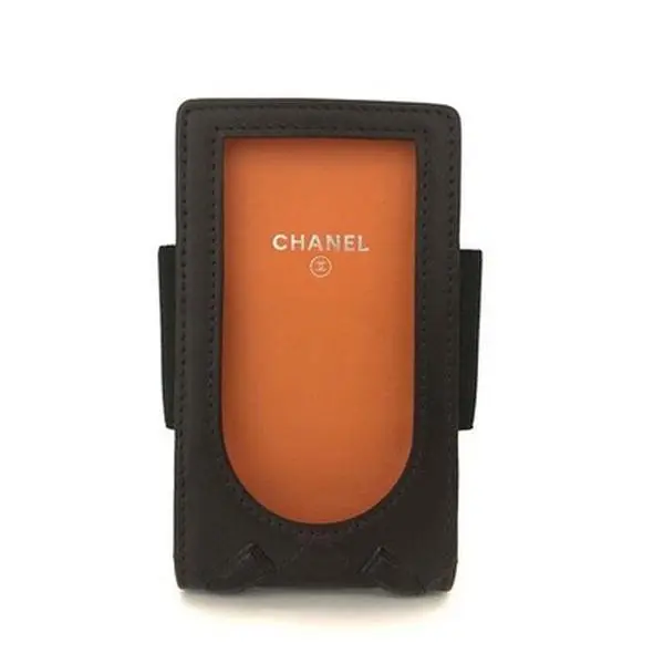 Pre-owned CHANEL Other Other Combon Line Leather iPod Case Brown/3CF0077 12355557736/706139