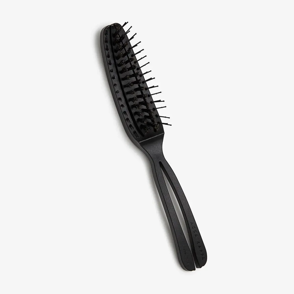 Airy No.3 Brush