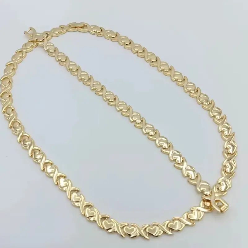 Hailey Luxe Eternal Hearts Necklace, Gold Interlaced Hearts Collar