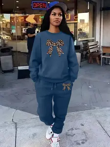 Bow Pattern print Women's 2 Piece Set Women's Casual Loose-Fit Sportswear Set, Round Neck Long Sleeve Pullover & Slim Fit Pants, Fall Winter