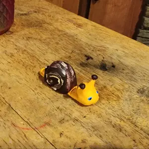 Keychain snail