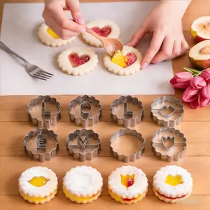 Christmas Linzer Cookie Cutters Set Stainless Steel Jam Biscuit Mold for Christmas Decorations, Cookie Cutters Home, DIY Handmade Cookies & Gift-Giving, Holiday Baking Molds, Party Supplies, Kitchen Gadgets and Accessories, Christmas Gifts