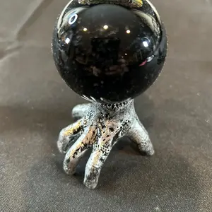 Thing Hand Sphere Holder