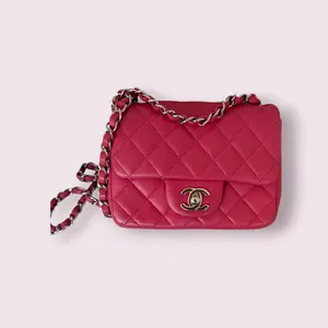 Pre-owned CHANEL Lambskin Leather Crossbody Bags Compact Classic Mini Square Single Flap Crossbody Bag (2014)