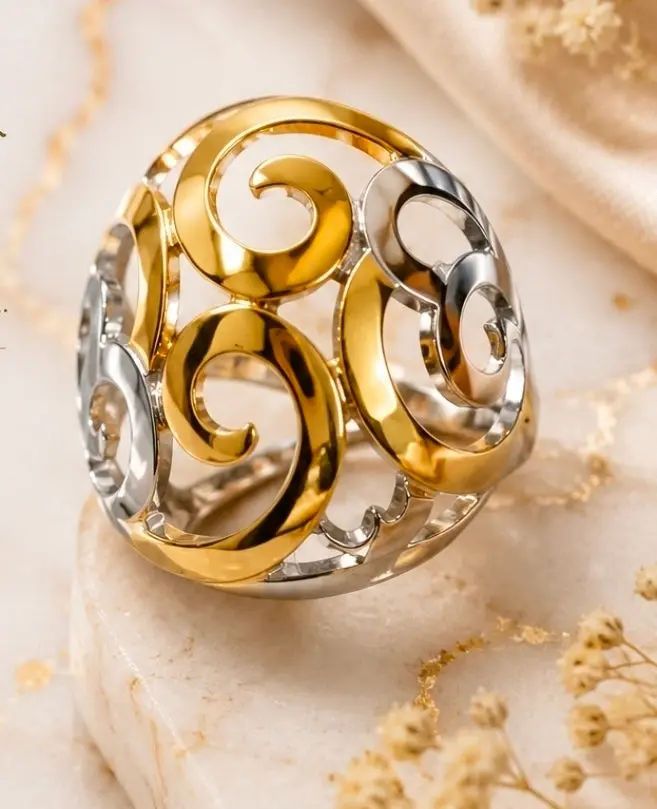 2-Tone Spiral Statement Ring, Modern Unisex Costume Jewelry, Versatile Accessory for Daily and Formal Occasions, Unisex Ring, Openwork Swirls, Fancy Look, Casual/Formal, Spiral Motif