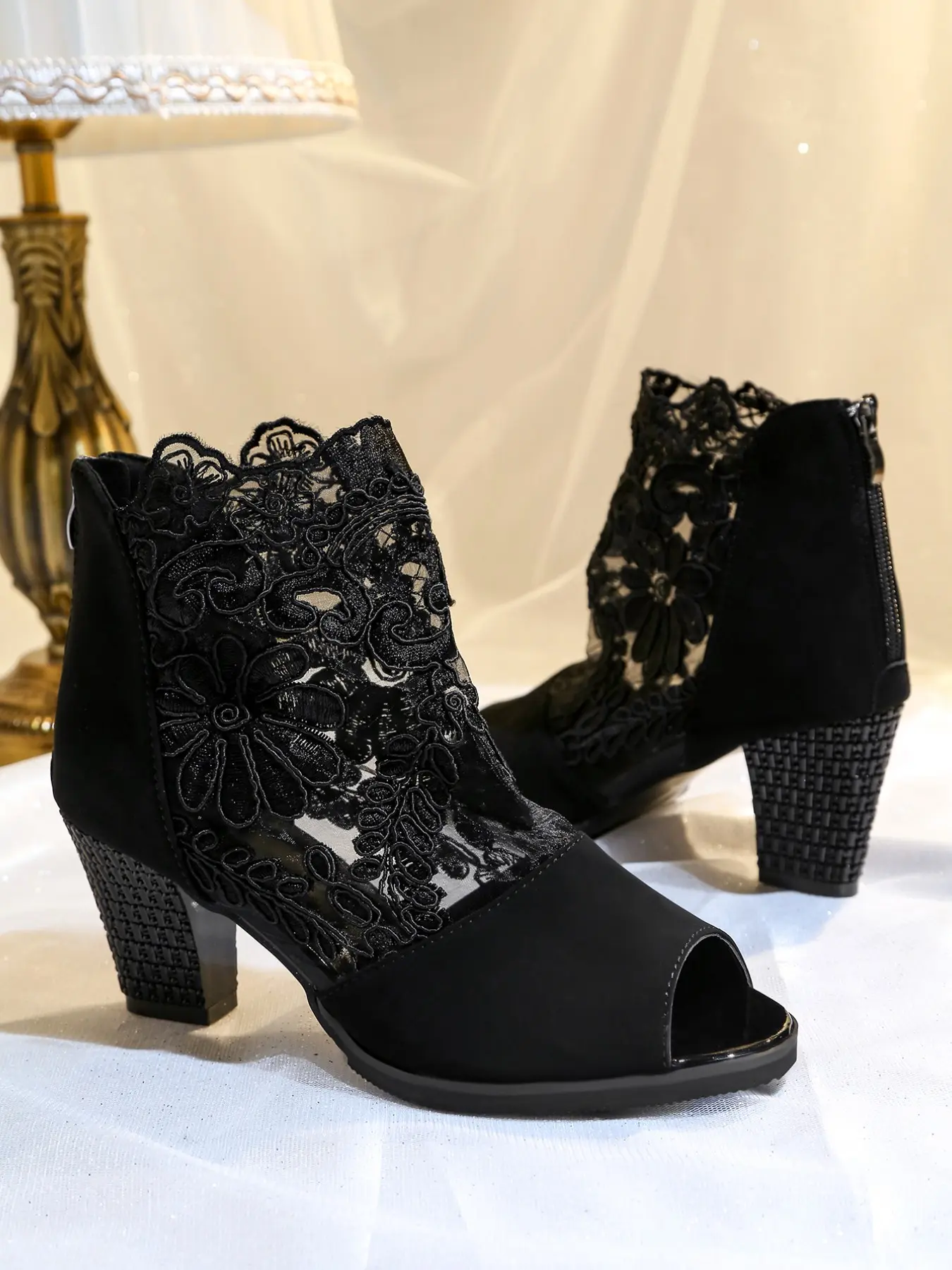 Vintage Embroidered Lace Fish Mouth Design High Heel Sandals, PU Upper Material, Comfortable Thick Sole Rubber, Elegant Fashionable Sandals, Embellished Sandals, Embellished Heels, Elegant Dressy Summer Shoes, Women's Fashion Boots