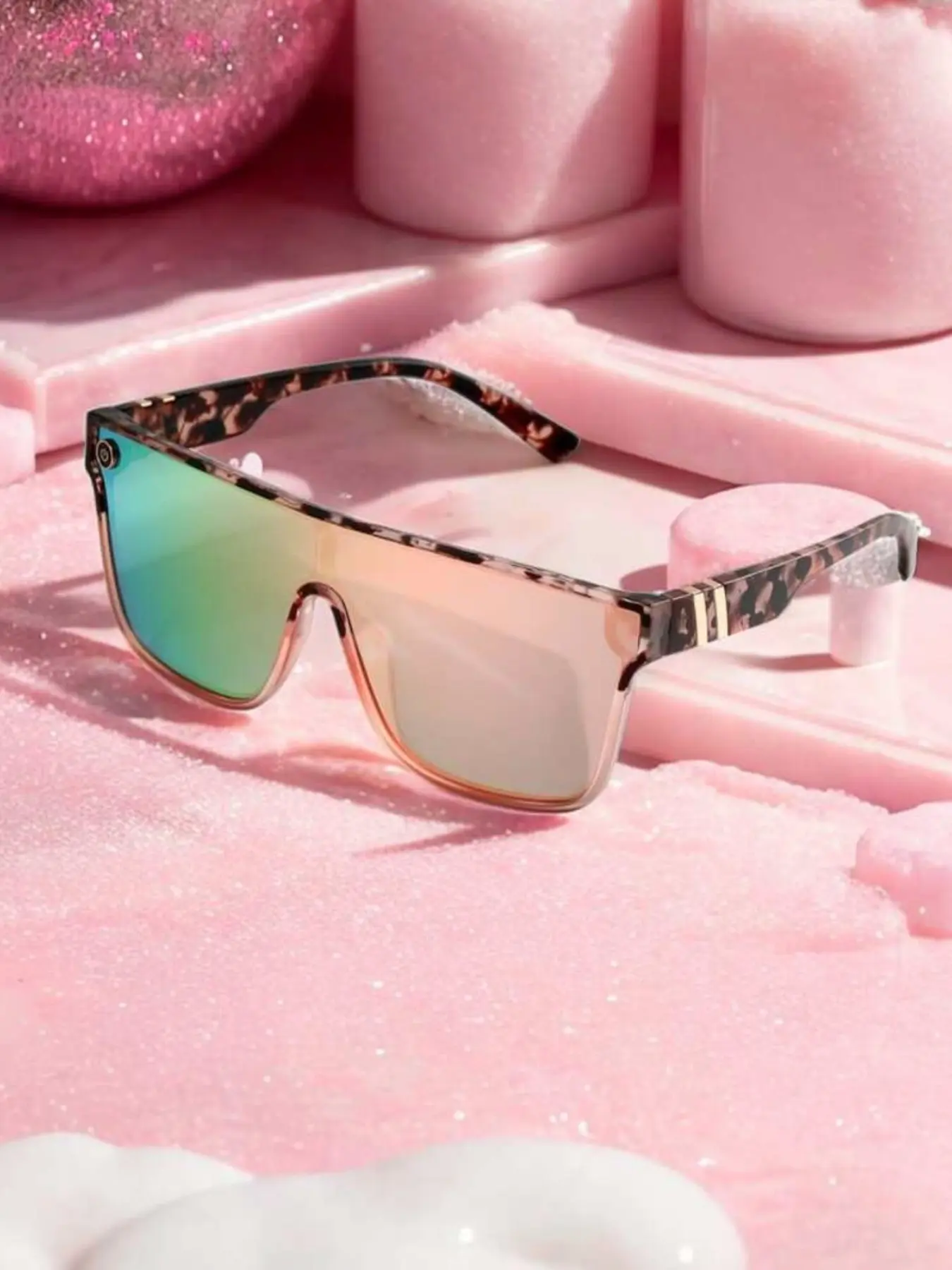 Unisex Y2K Trendy Square Sunglasses, Casual PC Frame, High Quality Sunglasses, All-Season Fashion Eyewear Shades, Perfect for Street Style, Parties, Gifts, Square Frames Sunglasses